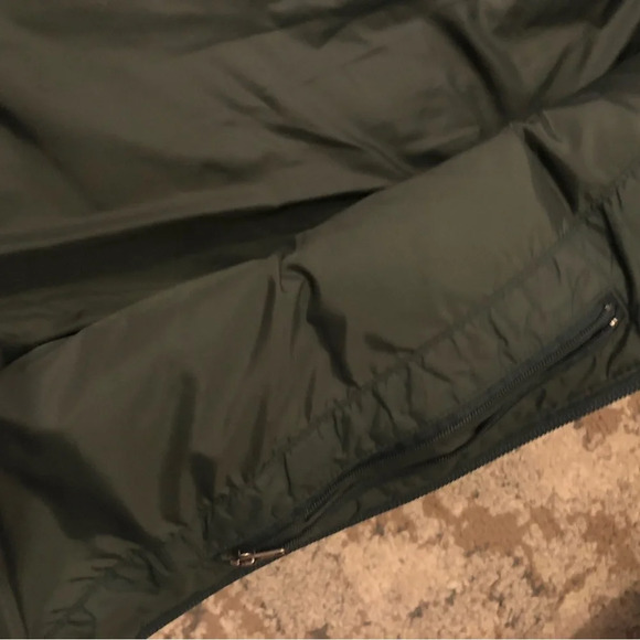 Eddie Bauer Goose Down Puffer Vest - Picture 8 of 10